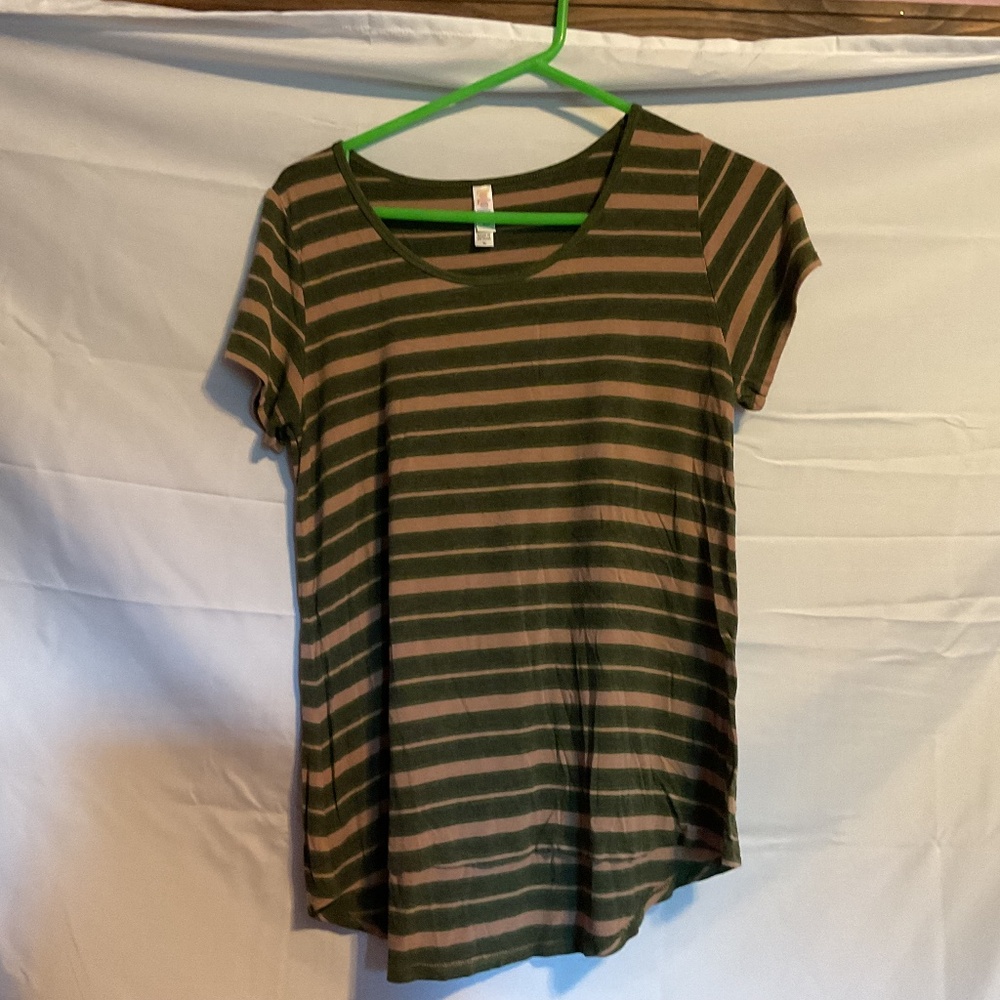 LuLaRoe Perfect T Top